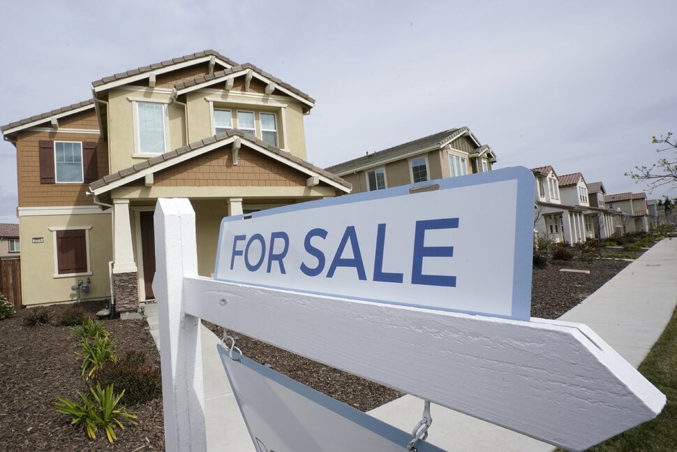 Existing Home Sales Break 4-Month Slide, Rise Slightly in July as Prices Continue to Rise